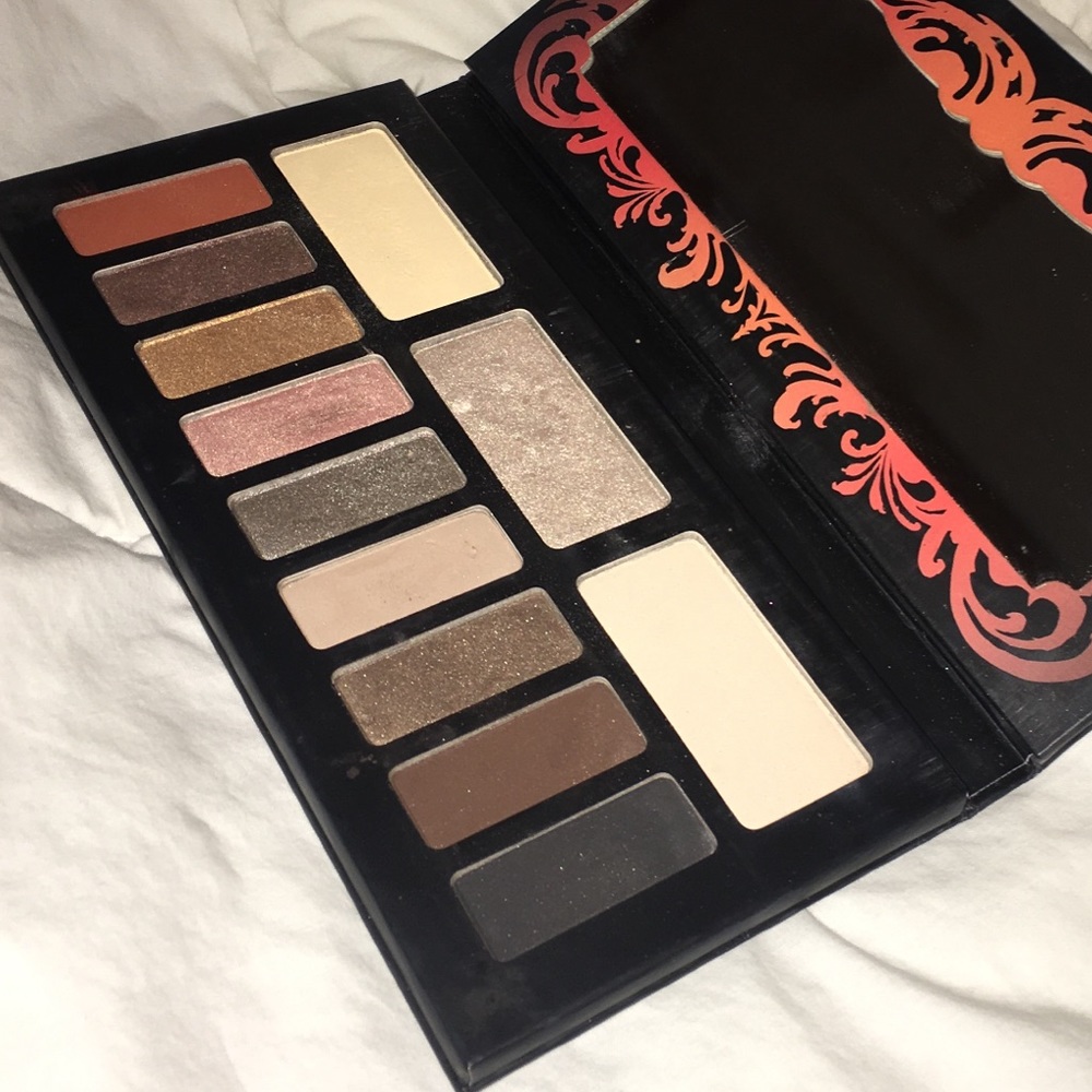 Kat von d monarch palette